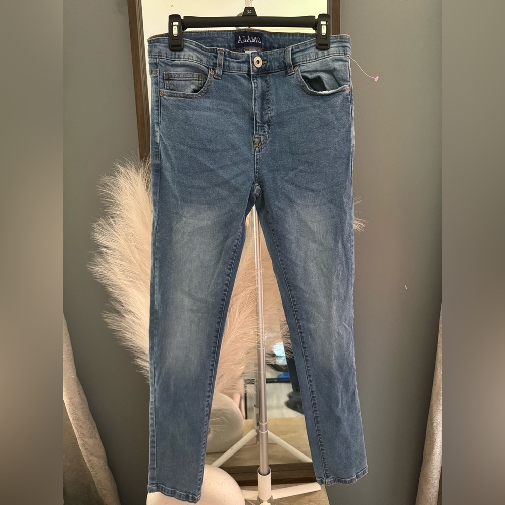 Lamo Blue Skinny Jeans Sleek Fit